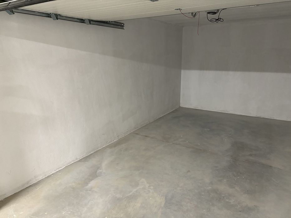 Дава се под наем Гараж / Паркомясто в София, Център - 22 кв.м за 125 € - Снимка #2