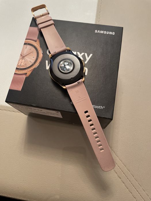 Смарт часовник SAMSUNG Watch 42mm