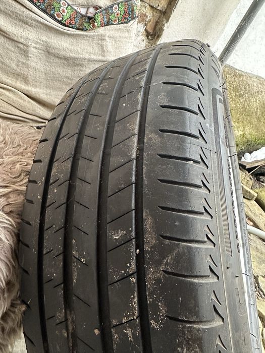 Set jante si anvelope vara Bridgestone R18