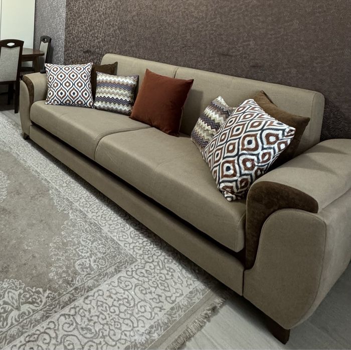 Продам Диван в отличном состоянии