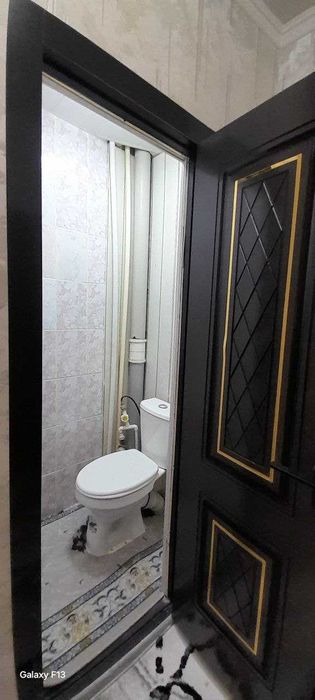 2 хонали 2 каватдан евро тамирланган квартира сотилди 5 микрн Корзинка