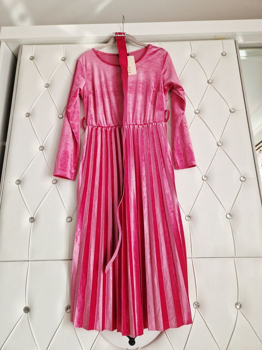 Rochie midi fucsia