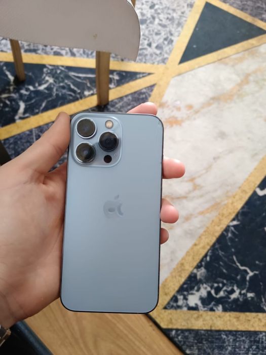 iPhone 13 Pro с гарантей