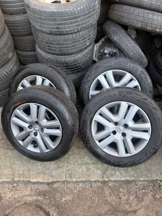 Vand jante roti opel dacia hyundai renault logan renault cauciucuri r15 r16 4x100 jante tabla polo