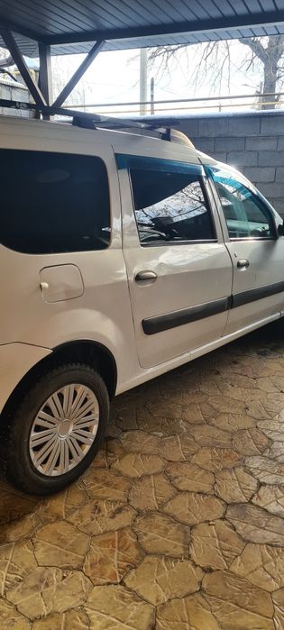 Продам авто ВАЗ Ларгус