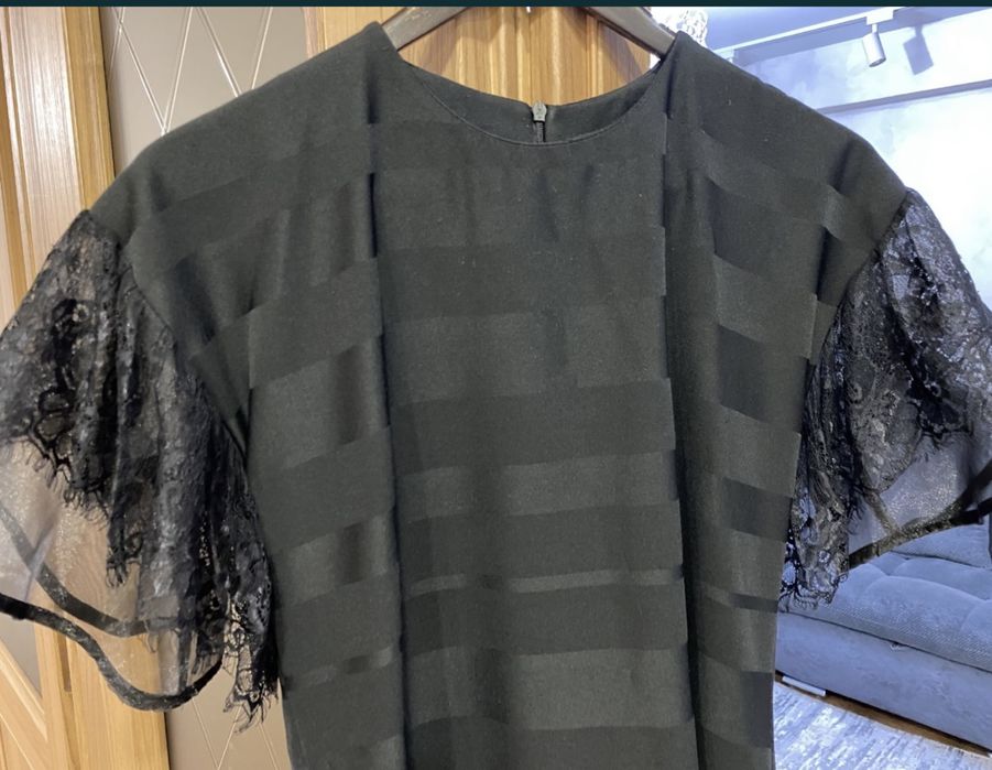 Продам вечерние платья