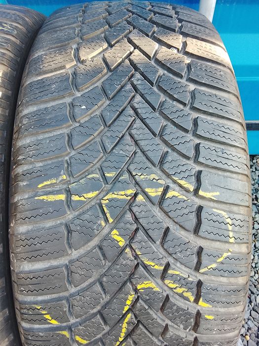 225 50 18. Bridgestone. An 2019