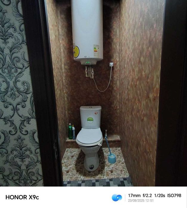 2 хонали 5 этаждан квартира сотилади.