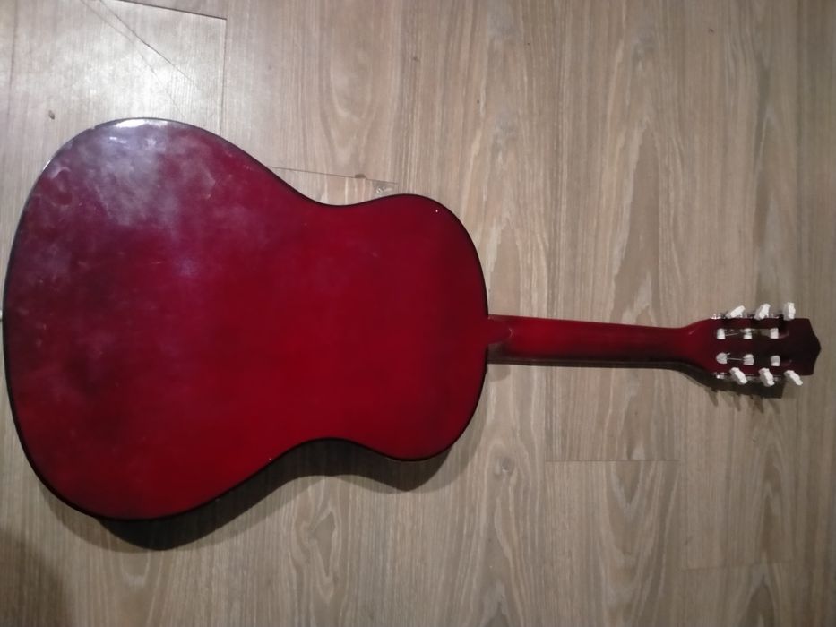 продам или обменяю гитару