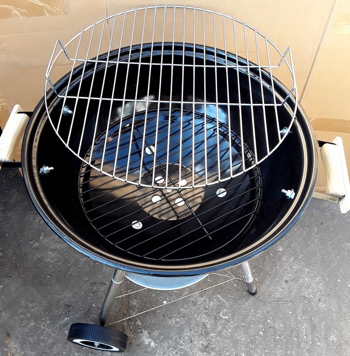 Gratar rotund ⊙ 47 cu roti si capac NOU+ Bonus perie pt gratar 100 Lei