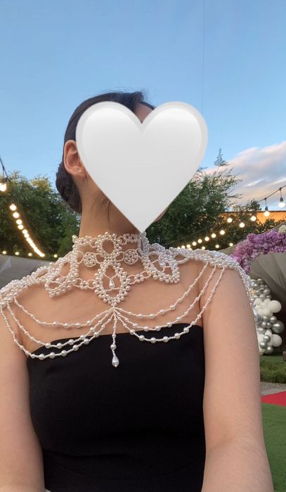 Платье вечернее с жемчугом