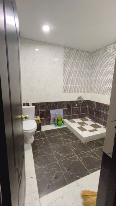 Продам квартиру 4-х комнатную