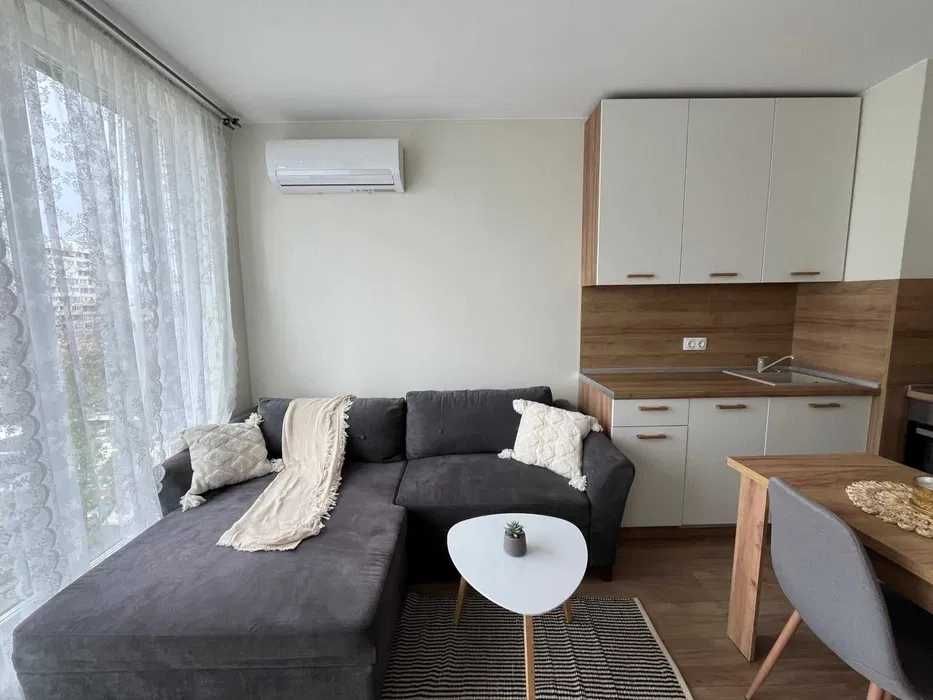 Дава се под наем Двустаен апартамент в София, Банишора - 60 кв.м за 483.48 € - Снимка #2