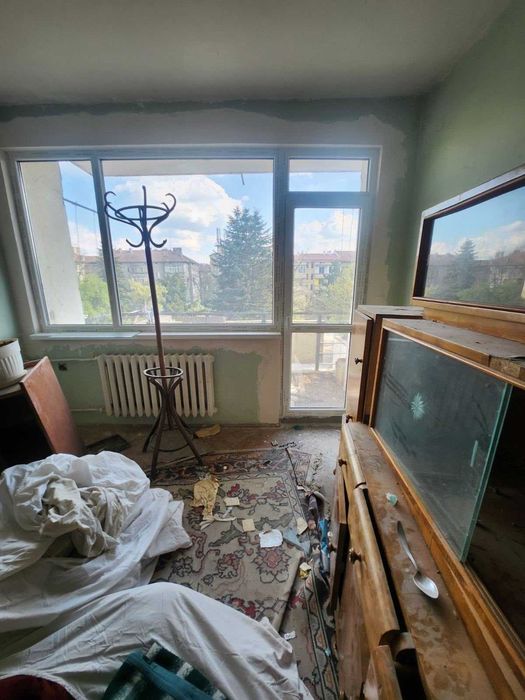 Продава се Четиристаен апартамент в Търговище, Център - 140 кв.м за 547 €/кв.м - Снимка #2