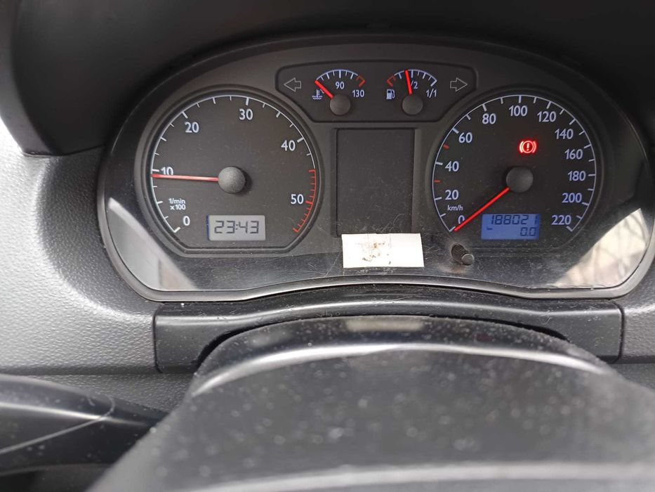 VAND Volkswagen Polo 12.2002 1.9 SDI