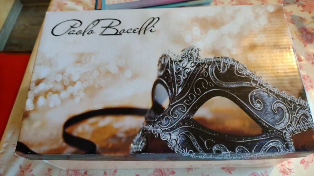 Нови Кожени обувки, Паоло Ботичели