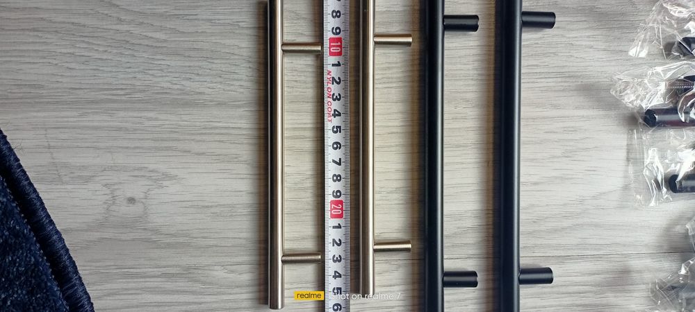 Дръжки за мебели, кухни