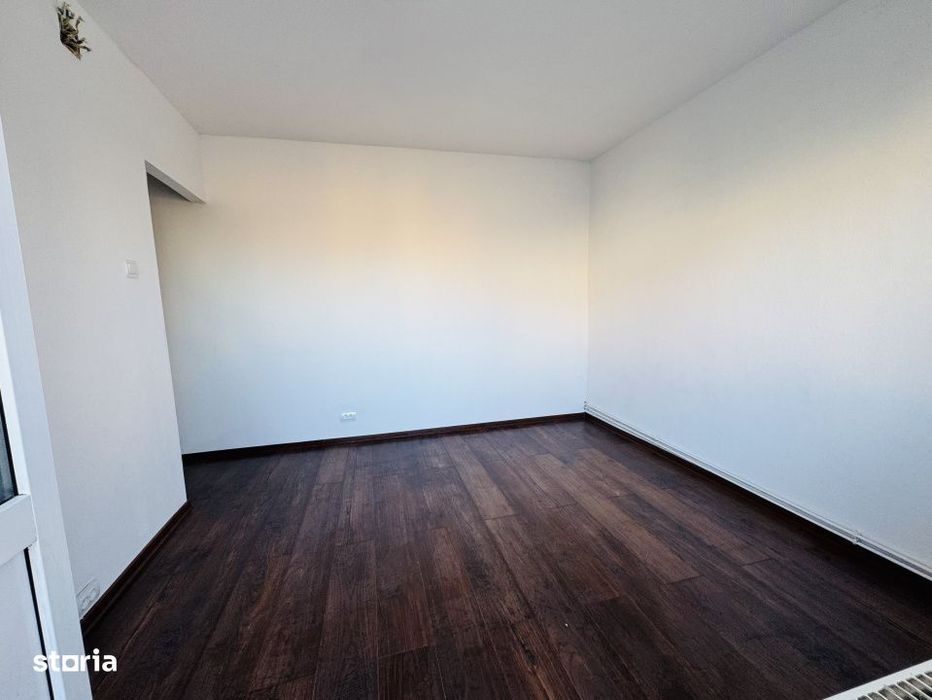 Lipovei, 3 camere renovat, decomandat, centrala termica — fotografia 3