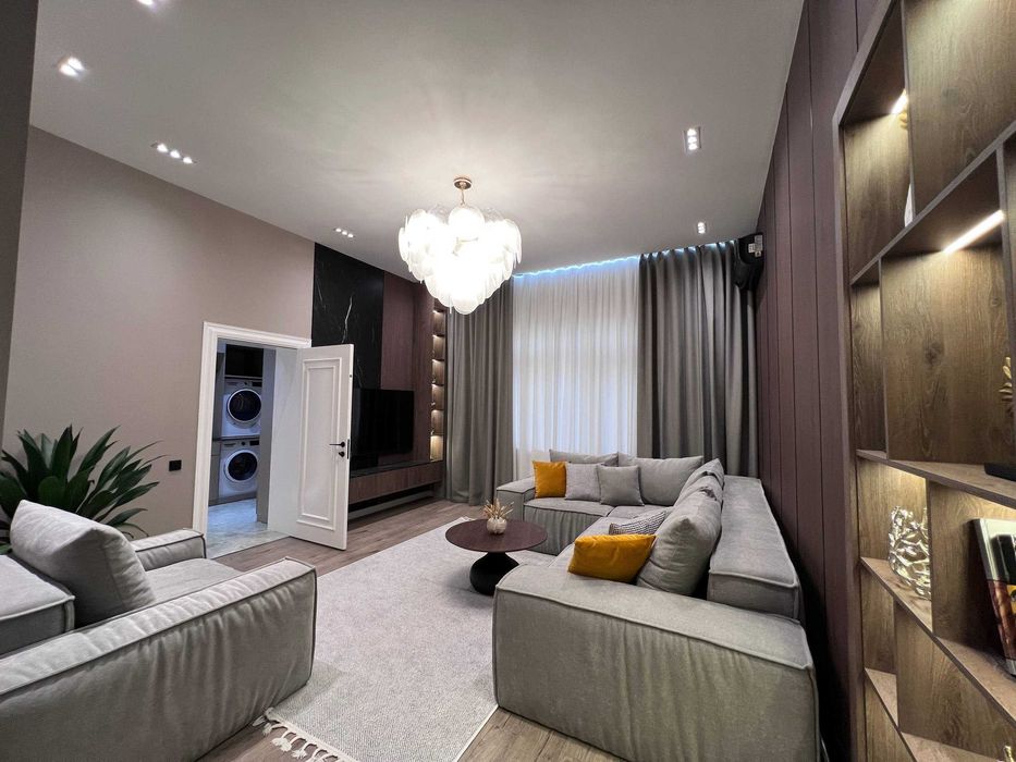 Продаётся  просторная квартира премиум-класса в центре Ташкента. ГАБУС