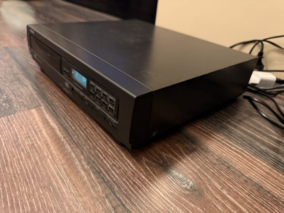 Cd player PHILIPS CD-162