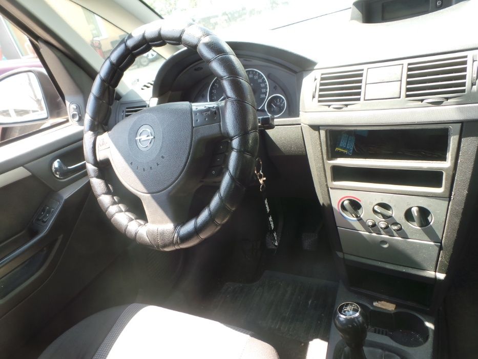 Опел Мерива 1.7 ЦДТИ 2004г