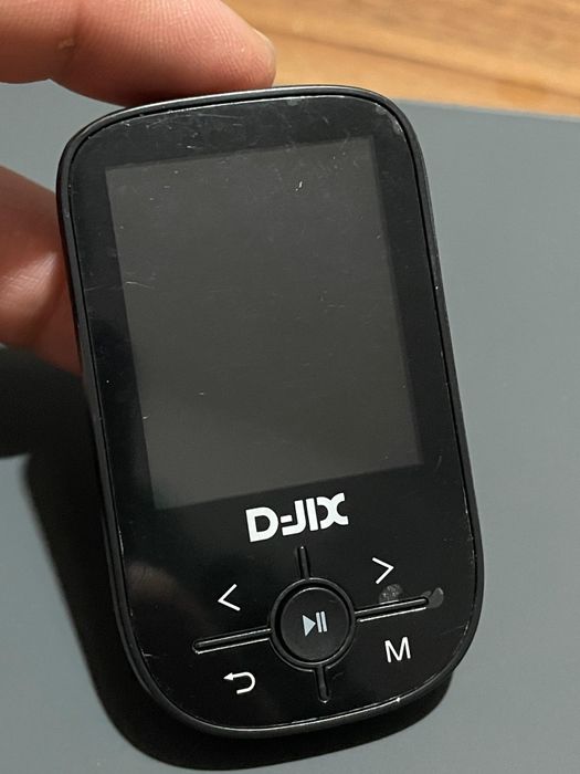 Player MP4 D-JIX C100 + card SD 32gb