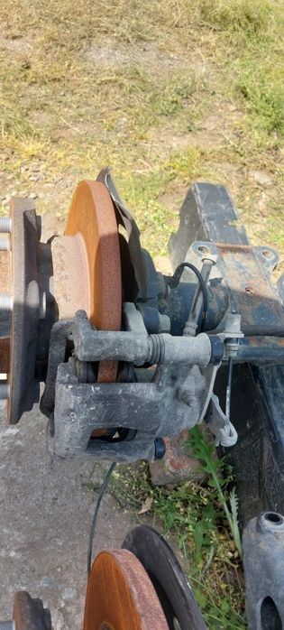 Punte spate Renault mascot master pe dublu