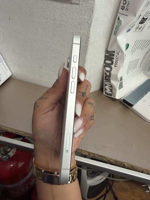 Iphone 17e white 256gb