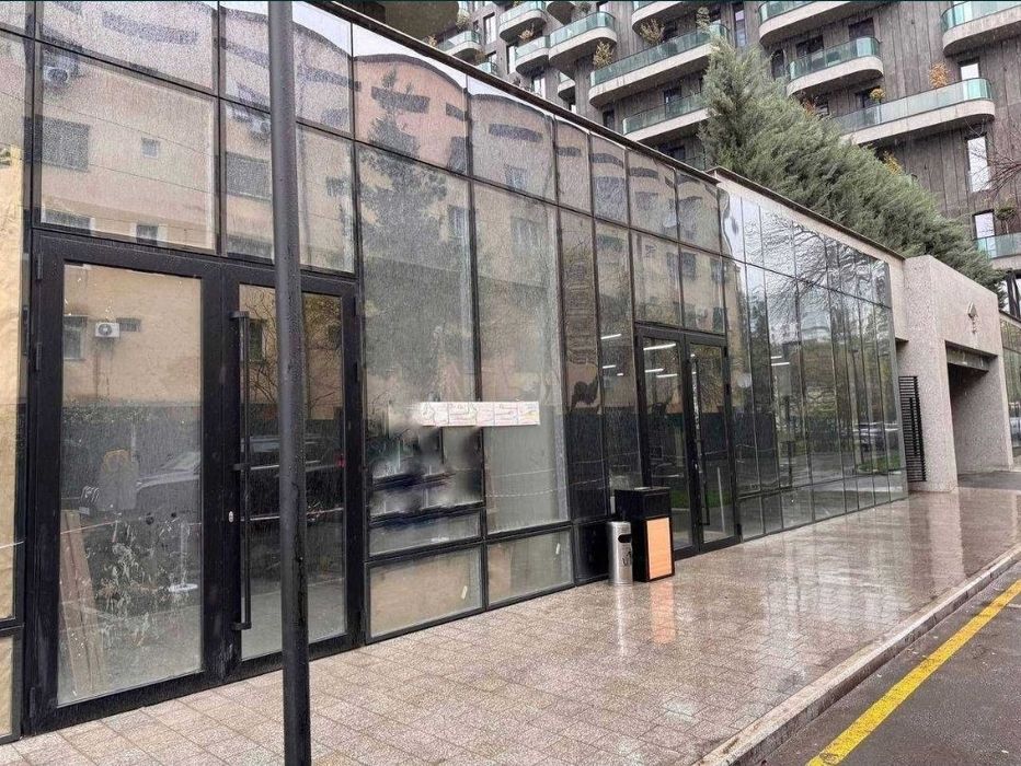 Продаётся коммерческое помещение ЖК Парквуд Новостройка