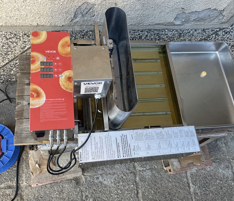 автоматична машина за понички vevor 6 дюзи 2000w