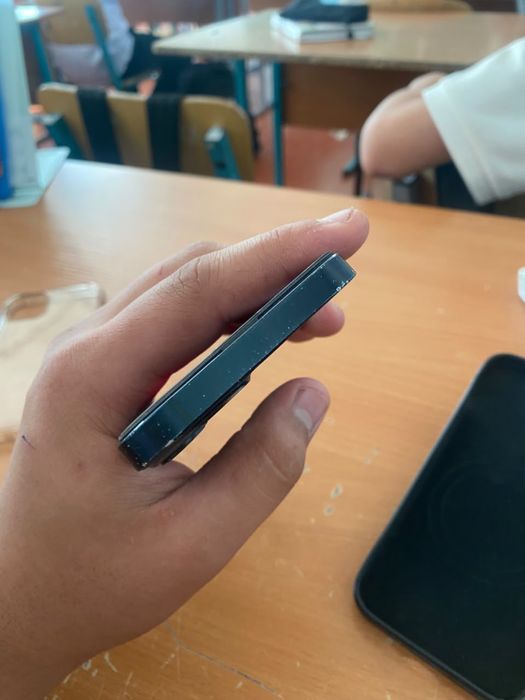 Продам айфон 13 или обмен