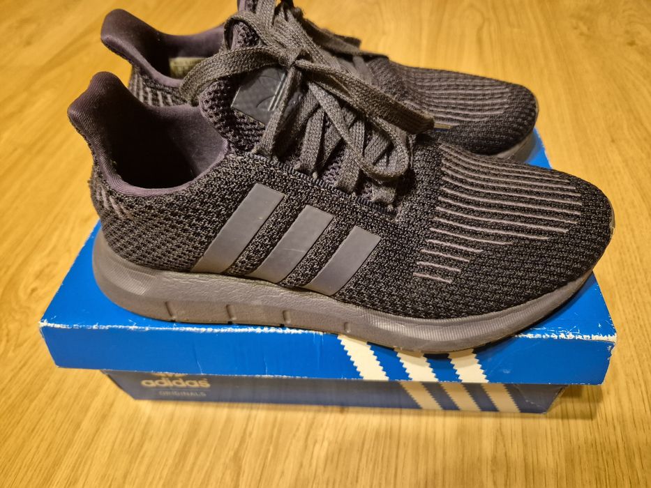 Adidas dama marimea 38