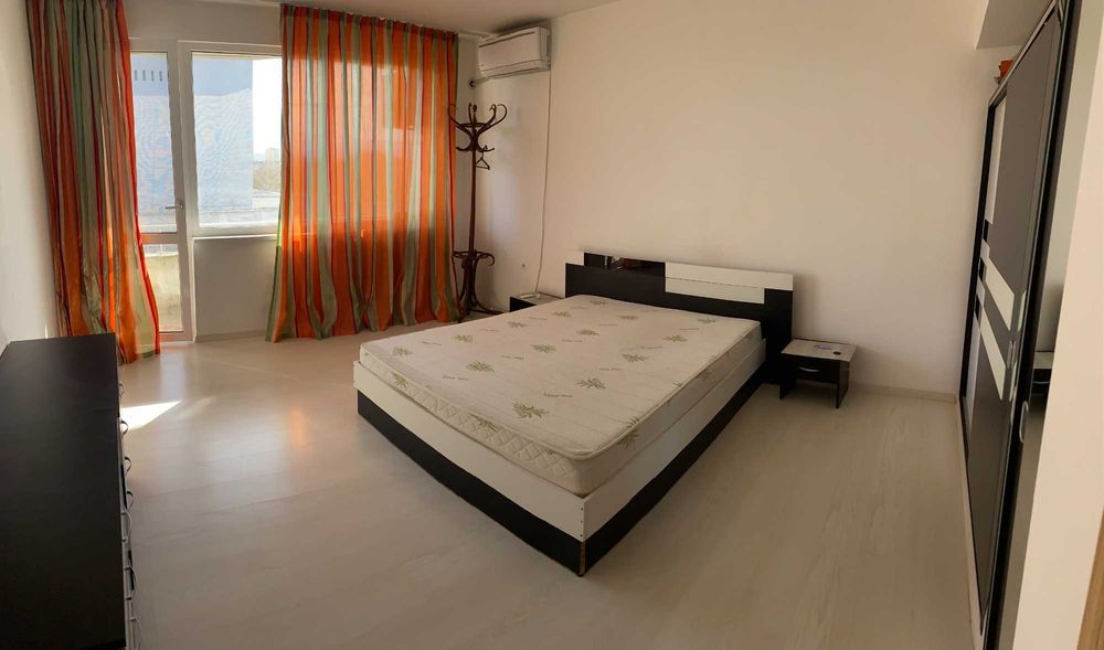 Дава се под наем Тристаен апартамент в Пазарджик, Идеален център - 85 кв.м за 255 € - Снимка #8