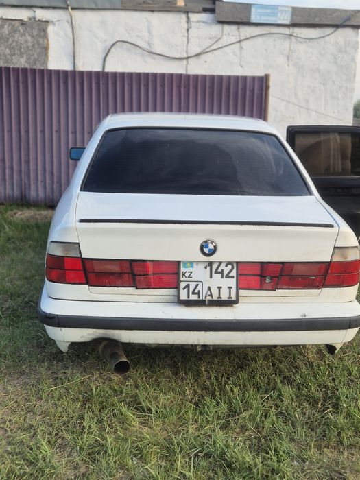 Продам  BMW 520 .