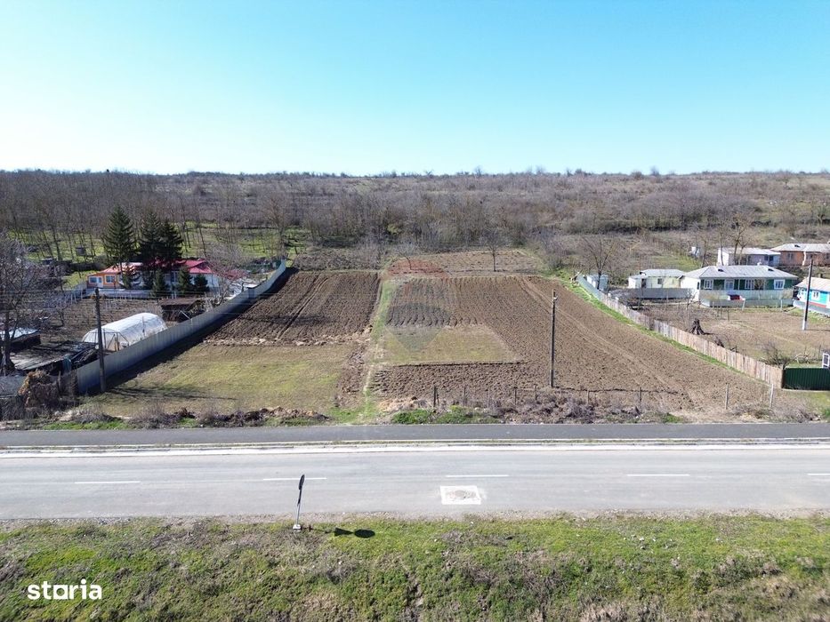 Teren Intravilan de vânzare  5.313 mp – Odaia Manolache, Jud. Galați
