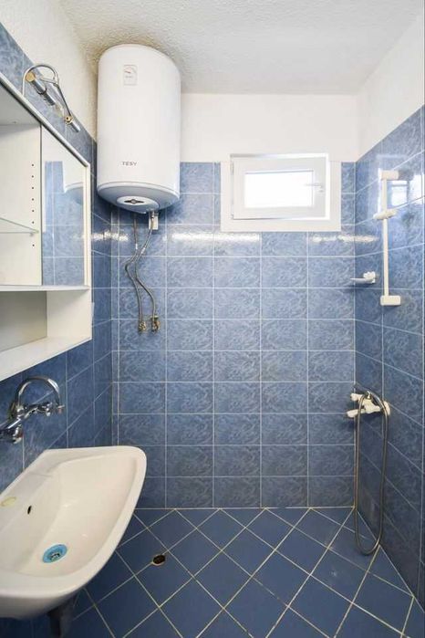 Дава се под наем Двустаен апартамент в София, Лозенец - 70 кв.м за 373.83 € - Снимка #5