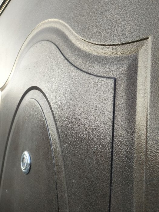 Продам дверь металлическую