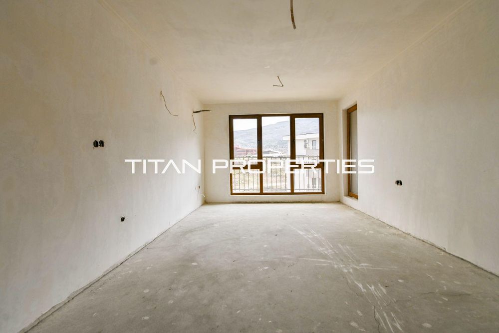 Продава се Двустаен апартамент в София, Витоша - 67 кв.м за 2463 €/кв.м - Снимка #1