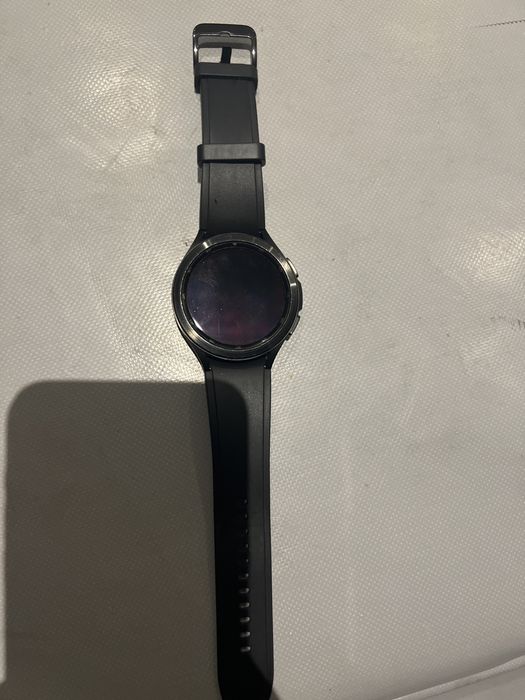 продам часы galaxy watch 4 classic WNJD