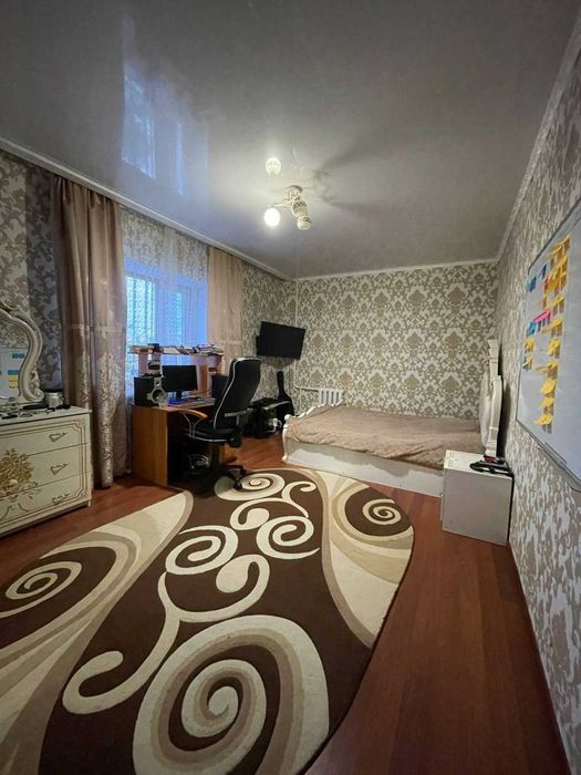 Продам 3 комнатную квартиру