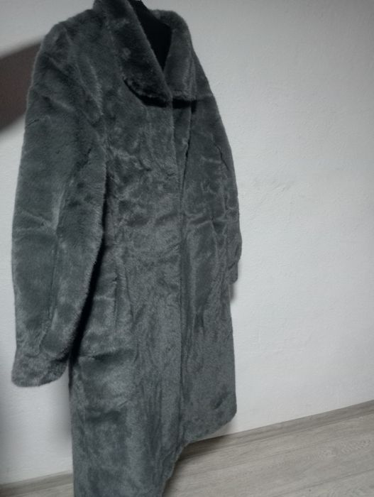 Продам шубу, сост новая