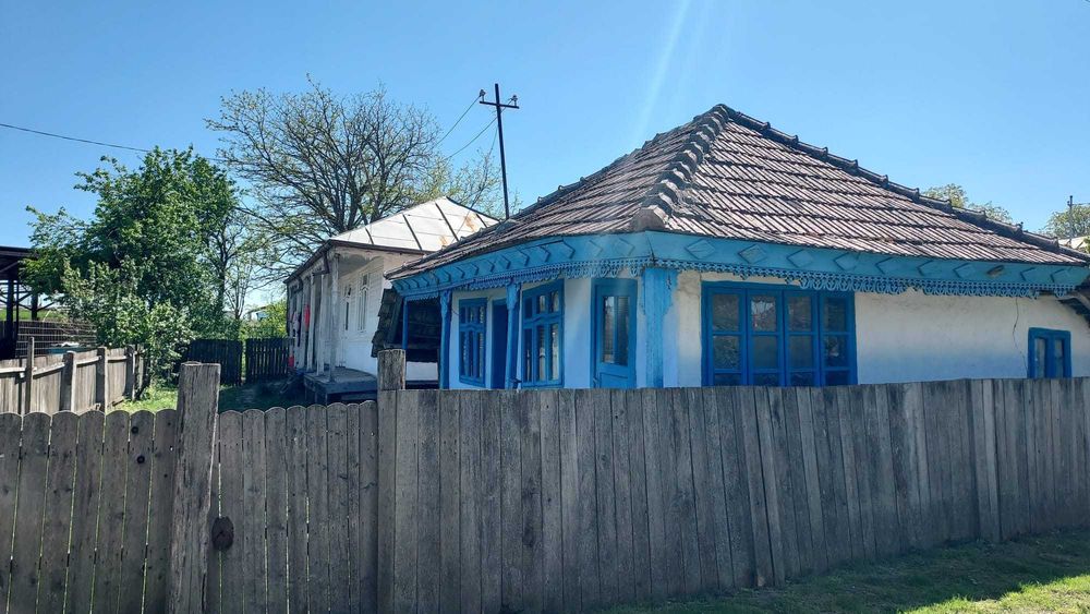 Casa de vanzare cu gradina in Vrancea