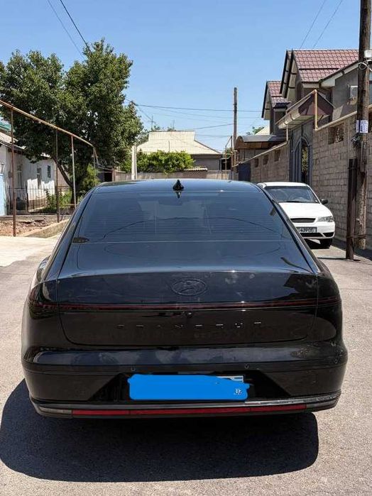 Hyundai Grandeur 2026 Full Black Piano