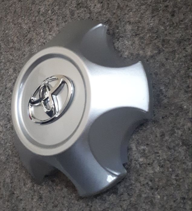 Колпак на Rav 4.