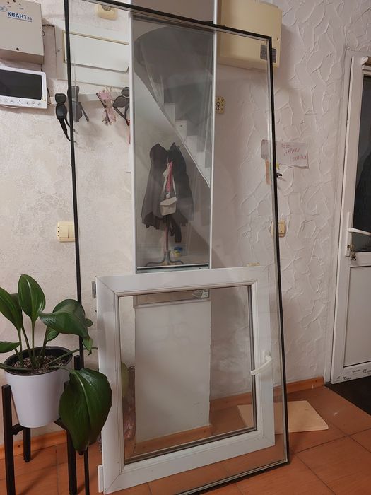 Продам пластиковое окно