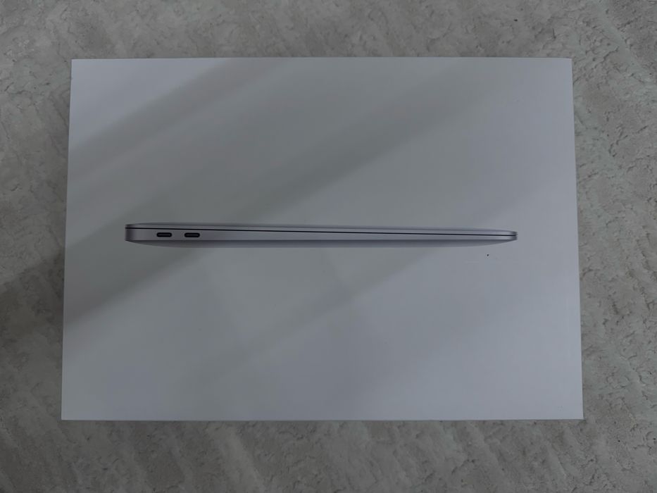 MacBook Air M1 - 13,3/512Gb/RAM-8Gb