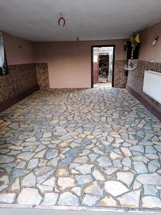 Marmură decorativă: grădină fără buruieni!