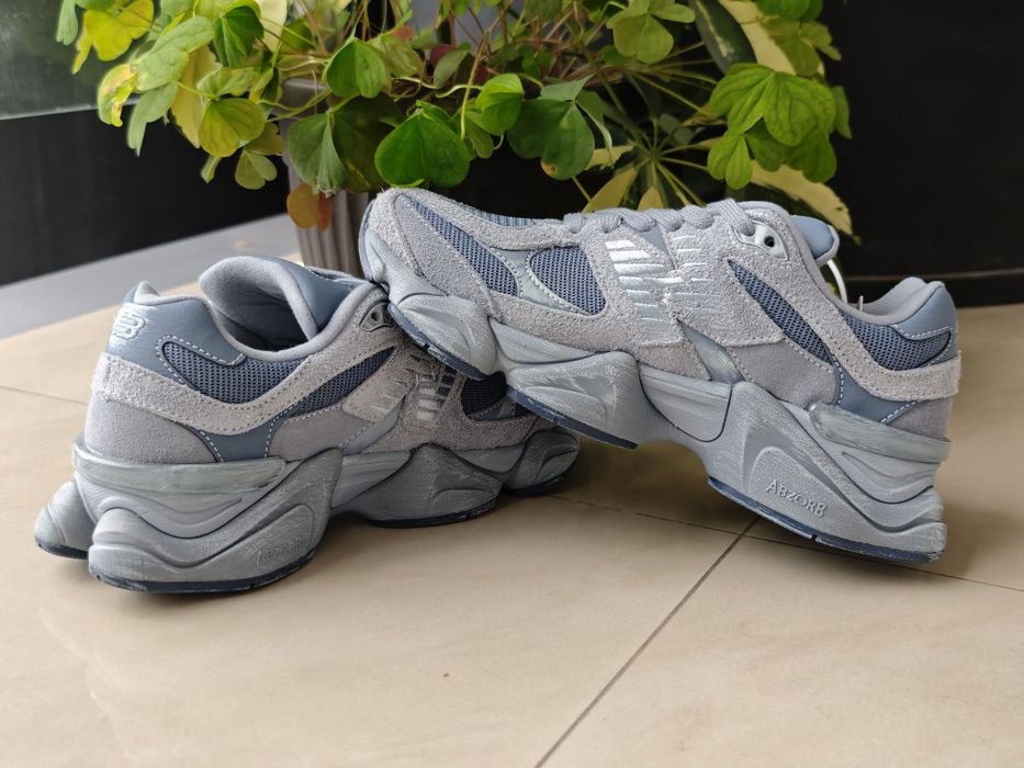 New Balance 9060