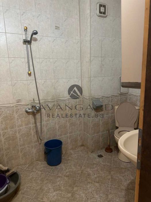 Продава се Двустаен апартамент в Пловдив, Център - 70 кв.м за 1070 €/кв.м - Снимка #7