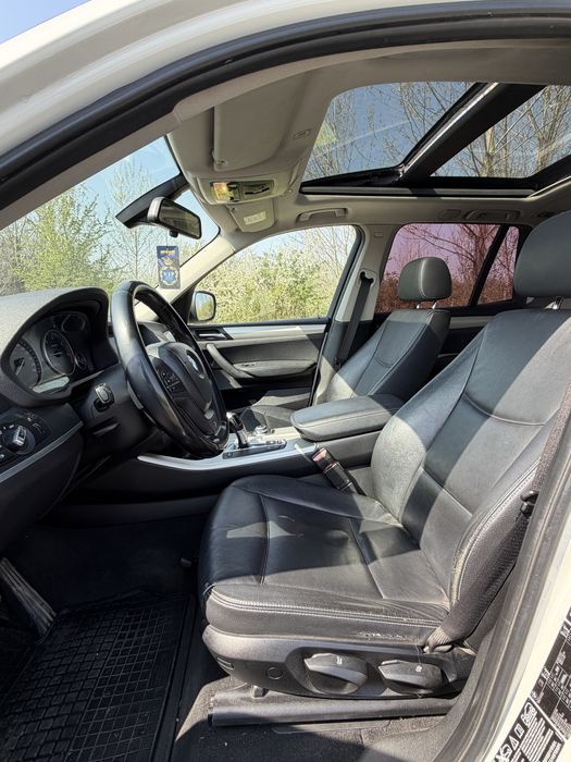 BMW X3 // 2.0 // 2011